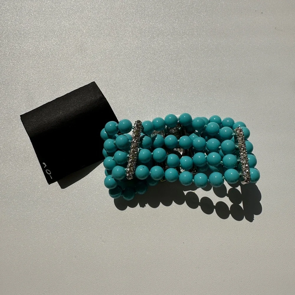 Turquoise Beaded Clasp Bracelet NWT Accessories Jewelry